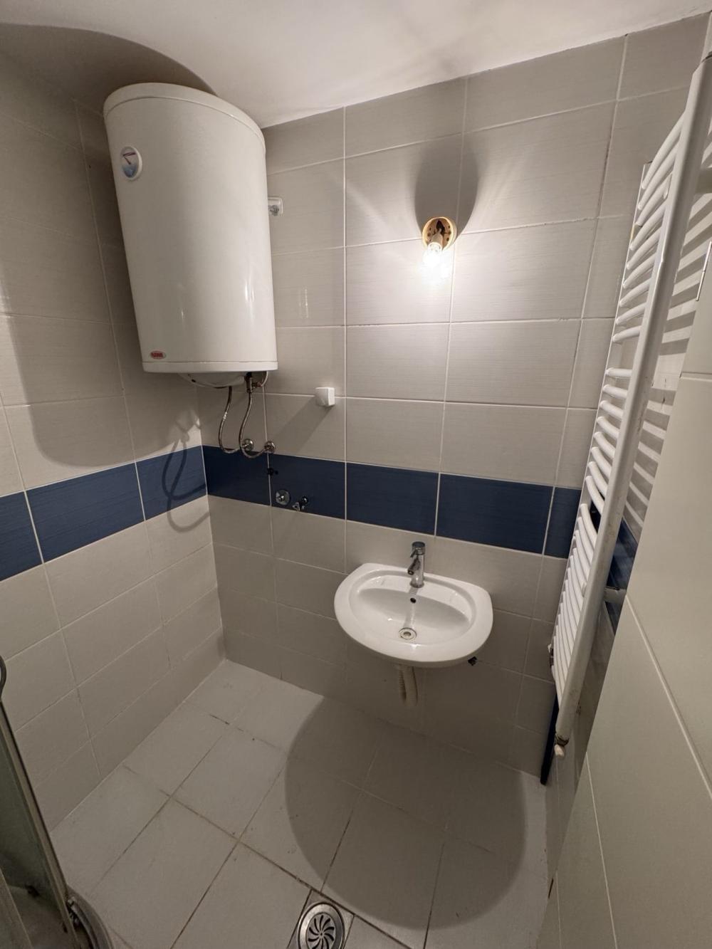 Slika 7 - Jednoiposoban stan za izdavanje, 47m2, 300€